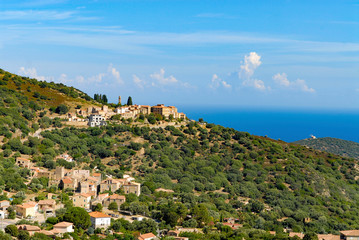 Fototapeta na wymiar Corse, Balagne, village, Occiglioni