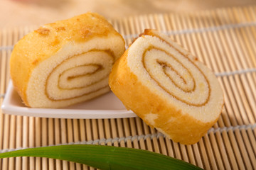 Sliced rolls