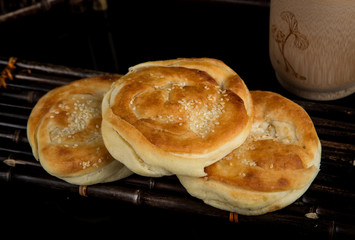 Clay oven rolls