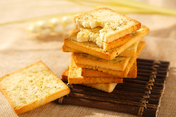 Baked steamed bread slice