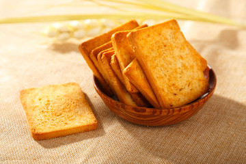 Baked steamed bread slice