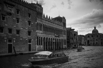 Fototapeta premium Romantic Venice glimpses and canals