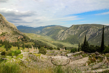Fototapeta na wymiar Delphi sito archeologico