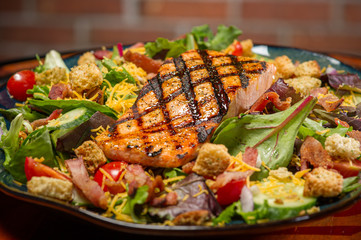 Grilled Salmon Salad with Croutons
