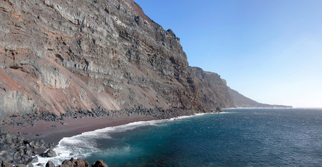 vista general de la playa verodal en el hierro, islas canarias
