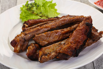 Roasted pork ribs