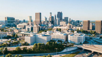 Obraz premium Atlanta Skyline in Afternoon Sun
