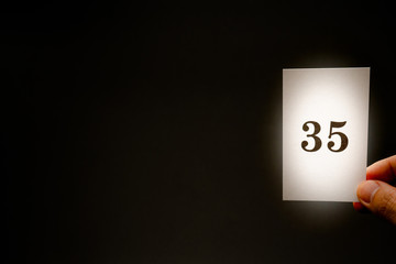３５　番号