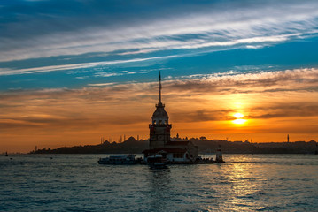 Fototapeta na wymiar Istanbul, Turkey, 29 October 2008: Sunrise, Maiden's Tower