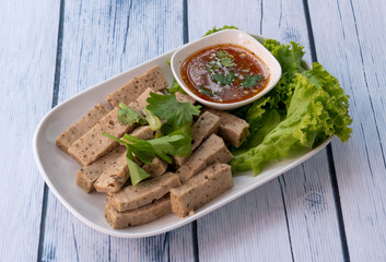 Boiled Vietnamese Pork Slices  with Dip 