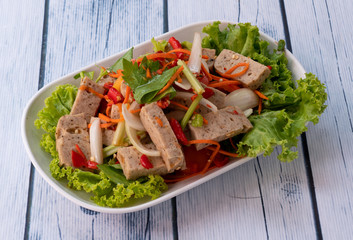 Boiled Vietnamese Pork Slices  with Dip 