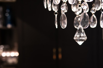 Crystal pendant for lamp