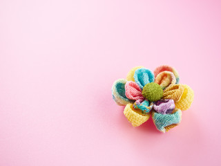 つまみ細工の花