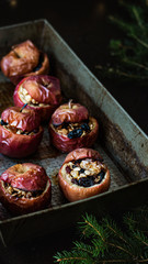 Apples stuffed with nuts