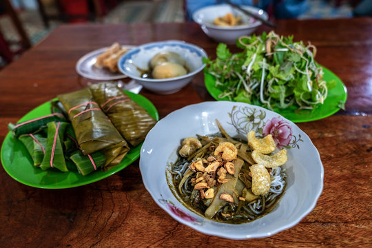Bun Cua Thoi or Thoi crabs noodle is made from vegetables and crabs, have more egg, Pleiku, Gia Lai, Vietnam