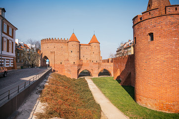 Fototapeta na wymiar Barbican of Warsaw in the old town. Medieval fortress in Poland.