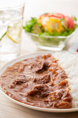 長時間煮込んだビーフカレー