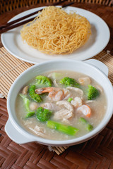 appetizer, appetizing, asia, asian, background, black, bowl, chinese, cooking, cuisine, culture, delicious, dinner, dish, egg, food, fresh, fried noodles, fry, gourmet, gravy, green, healthy, hot, ing