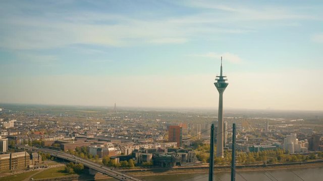 Blick &uuml;ber D&uuml;sseldorf - Aerial 05