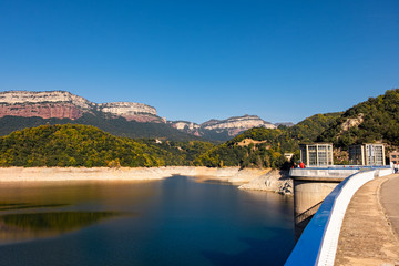 Naklejka premium Dam at swamp Ter river in Sau reservoir, Catalonia, Spain.