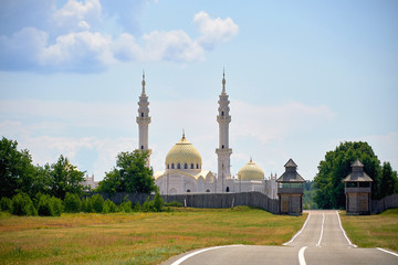 Fototapeta na wymiar Beautiful white mosque in Bulgars. Republic of Tatarstan, Russia. Islam, religion and architecture.