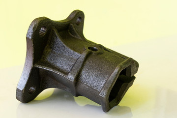 iron casting product made from green sand casting and machining process