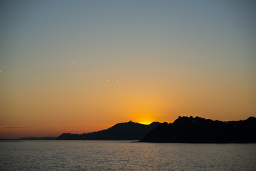 atardecer sobre la playa sunset over the mediterranean sea sunrise amanecer