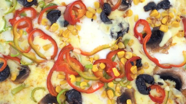Vegetarian Pizza is Being Servis, Cutting Hot Pizza, Close up pizza details5