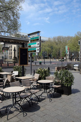 geschlossne terrasse auf der königsallee düsseldorf