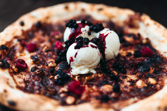 Pizza with nutella and ice cream