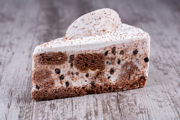 Cakes, capcakes, cakes with different fillings, different shapes and colors, large and small, with nuts and berries