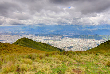 Fototapeta na wymiar Quito cityscape from the Pichincha volcano