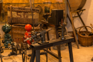 Ancien système de mise en bouteille pour le champagne