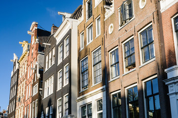 Fototapeta na wymiar Canal houses in Amsterdam