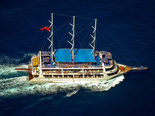 pirate ship in the sea © Grzegorz