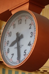 Uhr