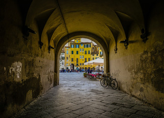 Entrance to Piazza Anfiteatro