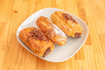 Neapolitan chocolate and cream