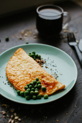 omelet with peas