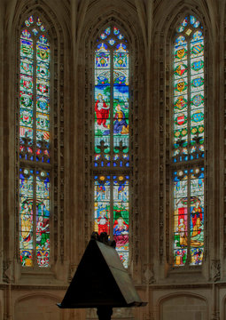 Vitraux histori&eacute;s de l'&eacute;glise de Brou &agrave; Bourg-en-Bresse, France
