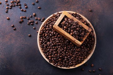 Roasted coffee beans