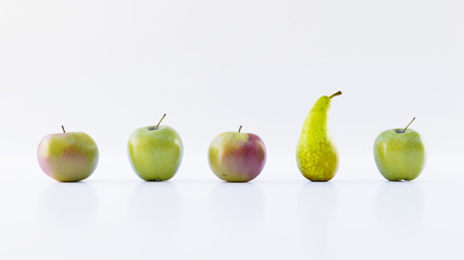 Äpfel und Birnen: Konzept vergleichen und Kreativität, anders sein und sich abheben
