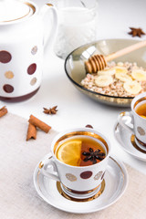 oatmeal with banana and honey