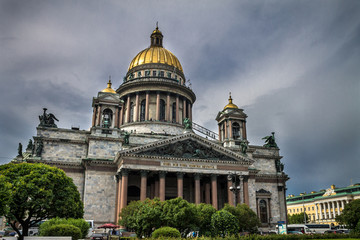 Fototapeta na wymiar St. Isaac's Cathedral in Saint Petersburg in summer