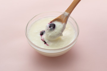 Yogurt with blueberries