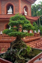famous pagoda in ha noi city