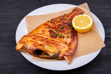 Cambala fried on coal with tmina and lime