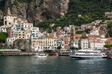 Fototapeta na wymiar The Amalfi Coast (Italian: Costiera Amalfitana)