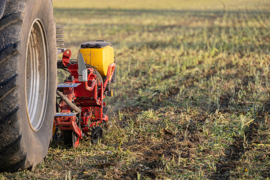 Einzelkorns&auml;maschine im Einsatz Direktsaat Mulchsaat