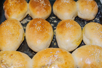 homemade pies not ready on a baking sheet,pies from raw dough oval shape,round pies with sesame seeds,
bake cakes at homemade pies close upme, cook homemade cakes at home,